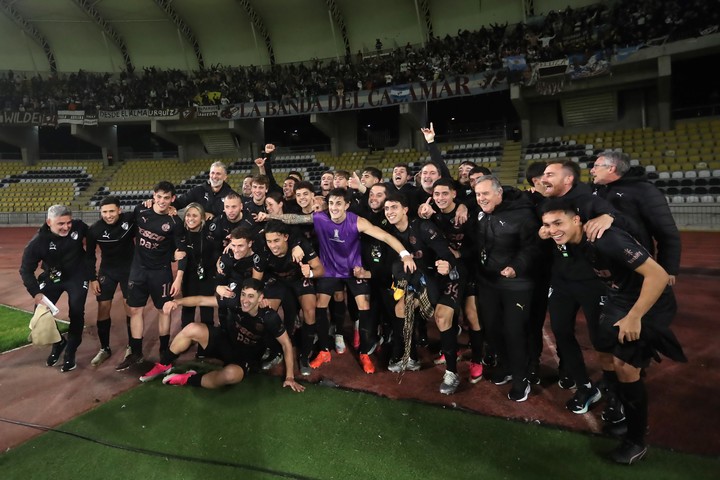 El festejo de Platense tras ganar en Chile.
EFE/ Hernán Contreras