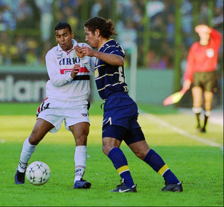 Barijho ante San Pablo en 1999.