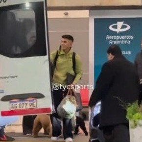 Video: así fue la llegada de Thiago Almada al país para sumarse a River