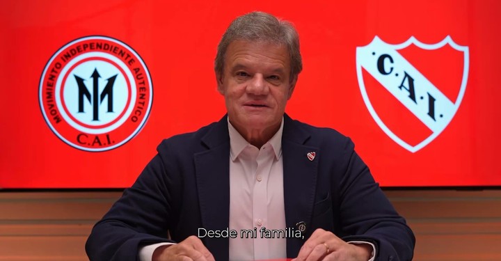 Quique Sacco se lanzó a través de un video.