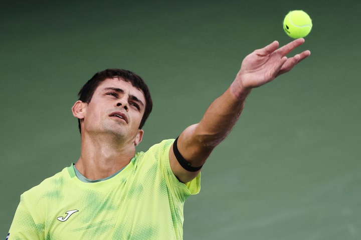 Navone hizo un torneo memorable. (AP Photo/Andres Kudacki)