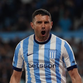 Racing volvió al triunfo ante Sarmiento en la previa a los cuartos ante Boca