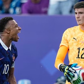 Recién llegado a Francia, Gill recordó su cruce con Mbappé en el Mundial