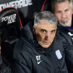 La cruda autocrítica de Vojvoda tras la derrota de Racing: del "me lastima" a "no siento que no sirvo"