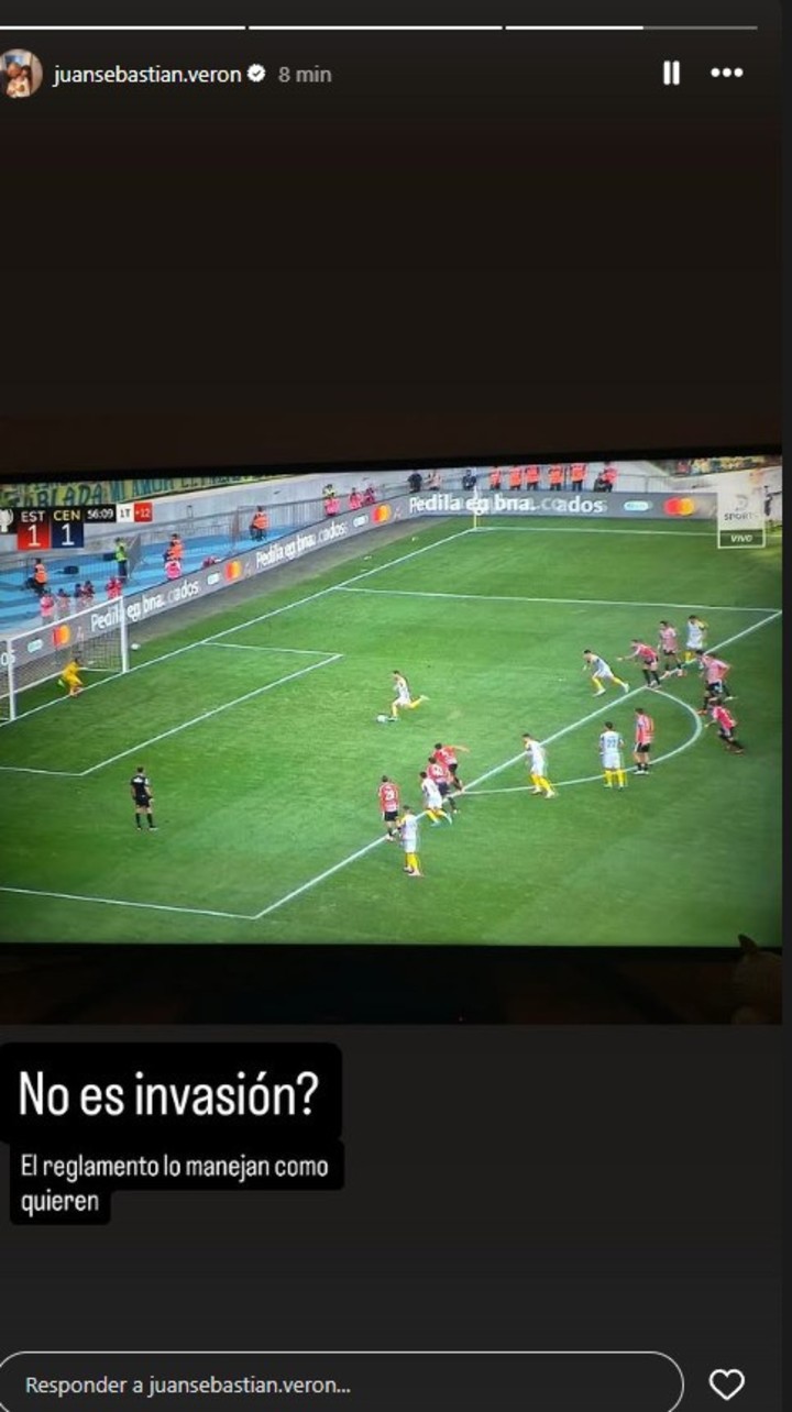Juan Sebastián Verón y el reclamo en sus historias de Instagram por el penal de Rosario Central.