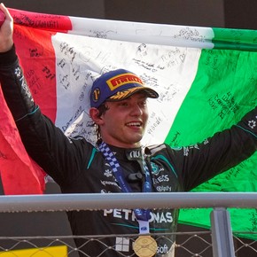 Historia pura: Kimi Antonelli largó 19°, ganó y le devolvió la gloria a Italia tras 60 años