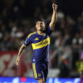 La emotiva dedicatoria de Leandro Lozano para Juan Izquierdo tras convertir su primer gol en Boca