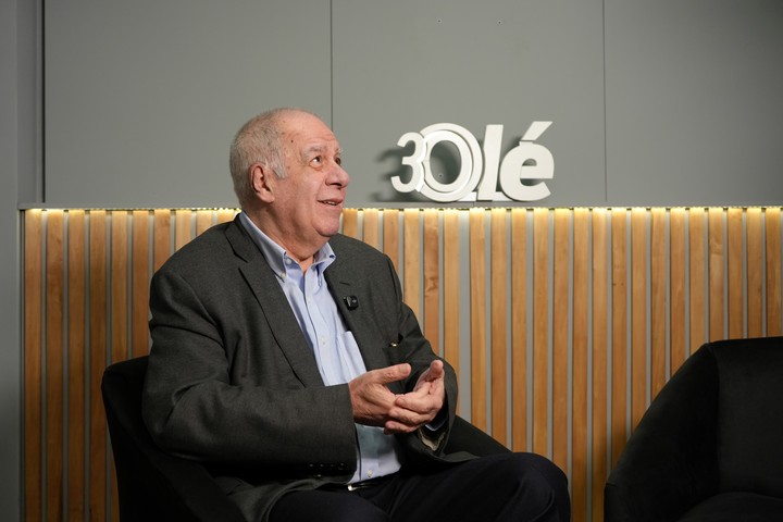 Fernando Mitjans en Olé