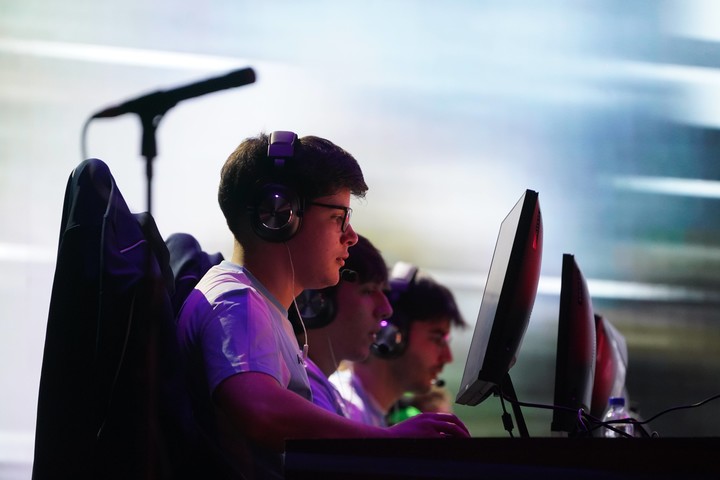 Argentina quiere sumar otro oro en la categoria de los eSports. (Foto: Juano Tesone)