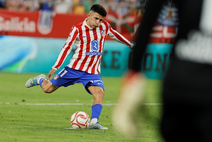 Almada en el Atlético. EFE/José Manuel Vidal