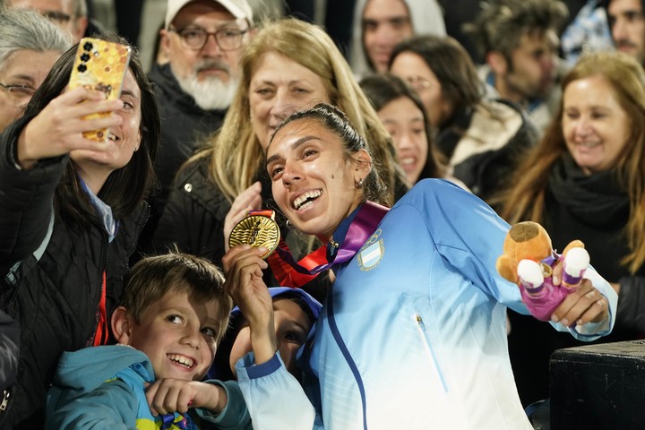 Micaela Levaggi inició la cosecha con los 5.000 metros en atletismo (Fernando de la Orden).