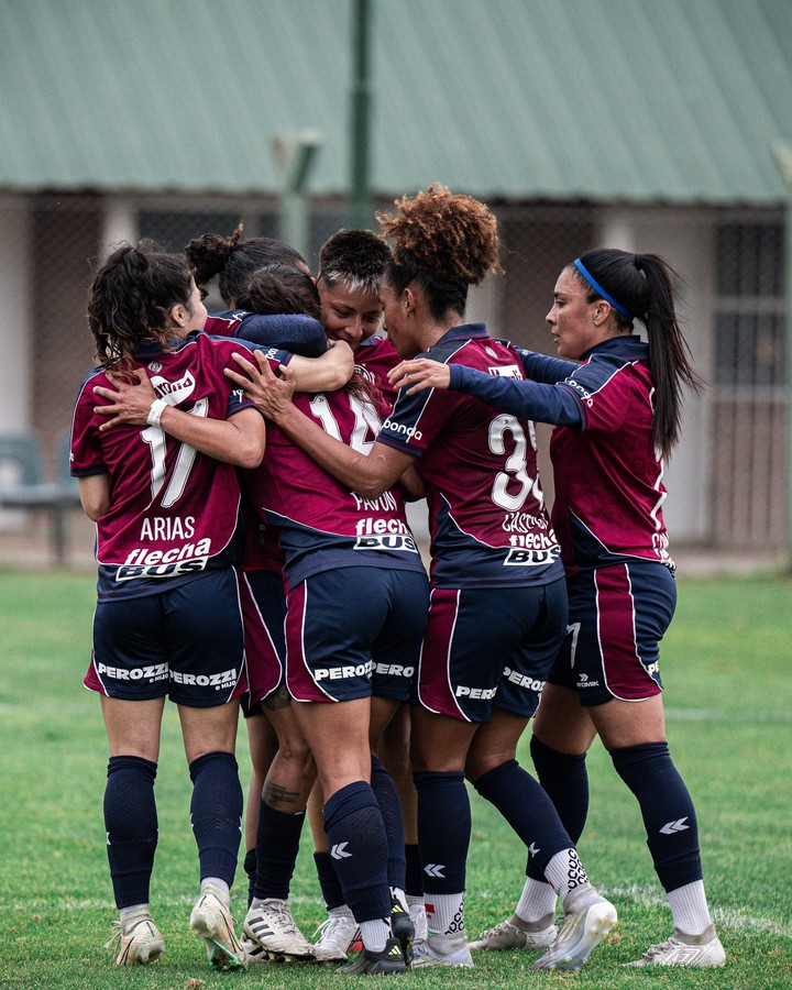 San Lorenzo respondió a todas las denuncias del plantel femenino.