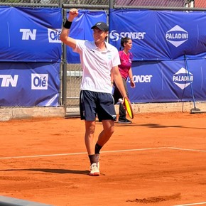 Midón venció a La Serna en el duelo albiceleste por el oro en tenis en los Suramericanos