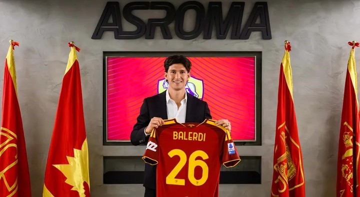 Leo Balerdi en Italia. (FOTO: La Roma)