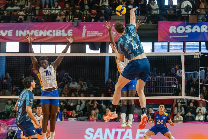 Vóley masculino en los Juegos Suramericanos.