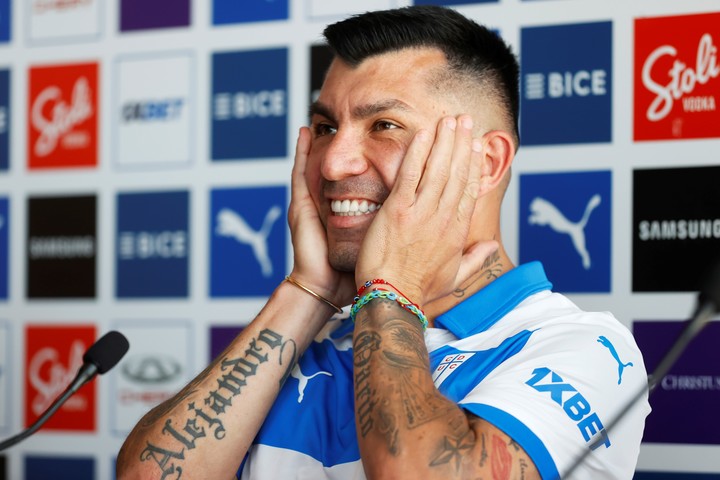 Gary Medel en Universidad Católica. (EFE)