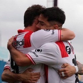Cañuelas metió su quinto triunfo al hilo y sigue prendido a la ilusión de volver a la Primera B