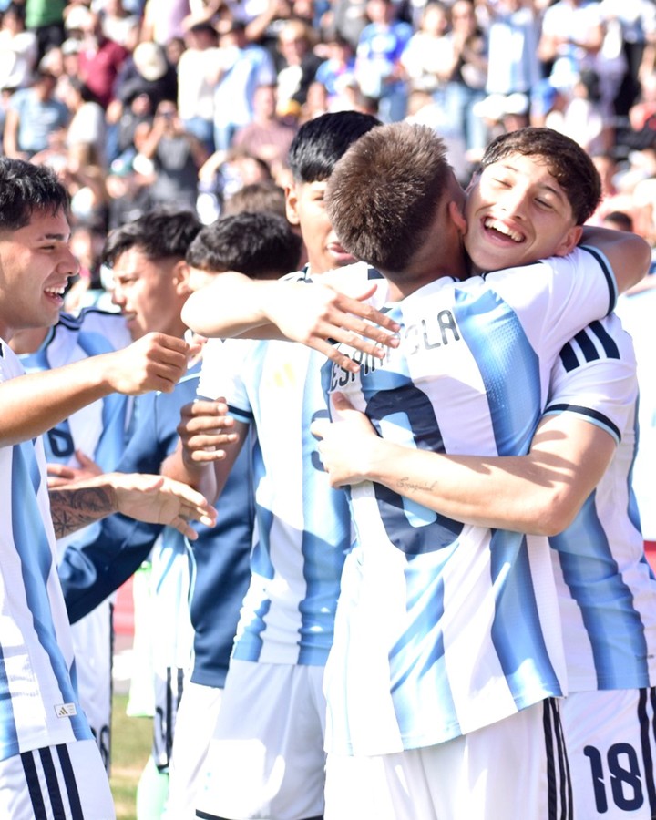Las fotos del festejo de Argentina ante Perú (Selección).