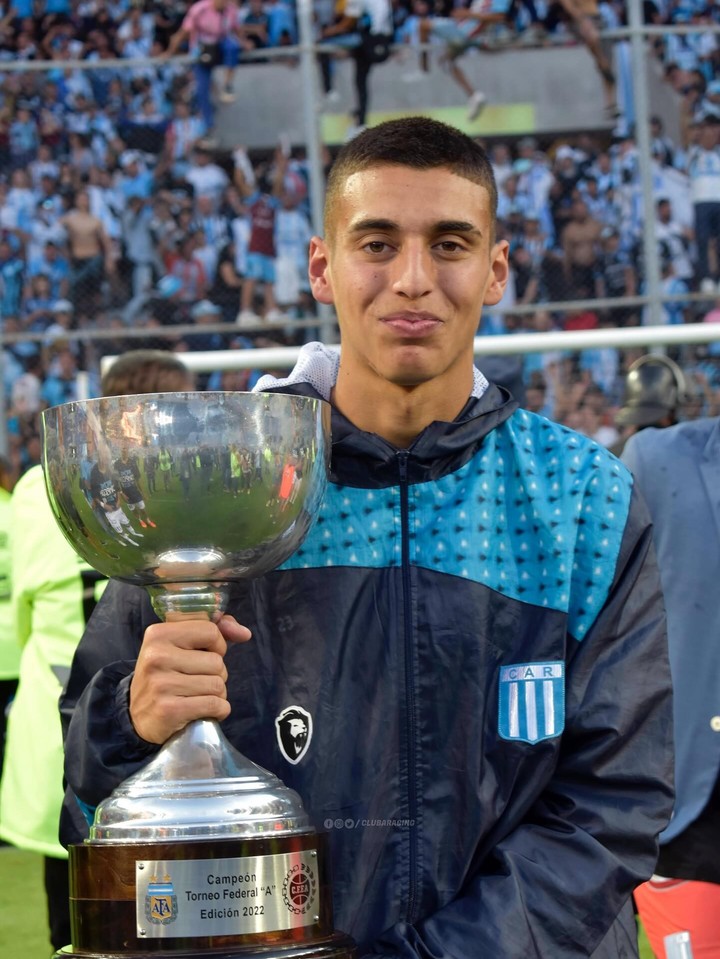 Julián Vignolo, en Racing de Córdoba. (Foto: @julianvignolo_)