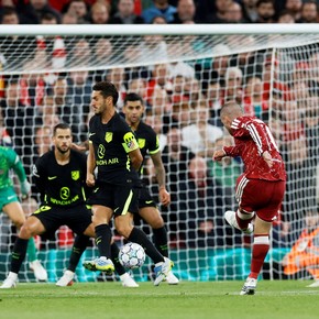 Mac Allister, golazo al Aleti tras el "me pone triste" por la no renovación del Liverpool y ovación al ser reemplazado 