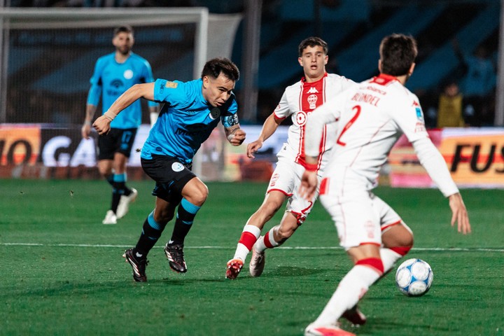 Zelarayan ante Huracán.