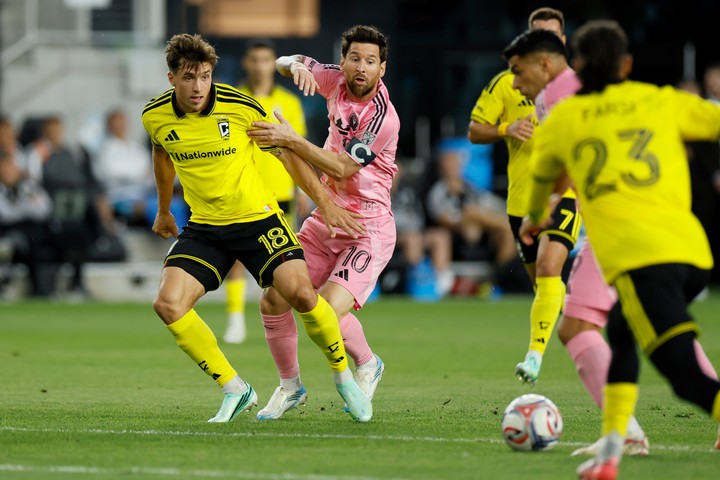 Messi ante Malte Amundsen (AP).