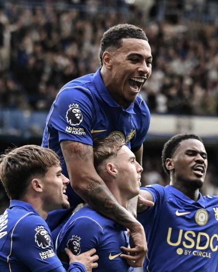 Chelsea, uno de los grandes favorecidos del mercado. (@premierleague)