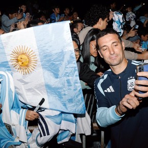 Scaloni, el eje de la renovación de la Selección