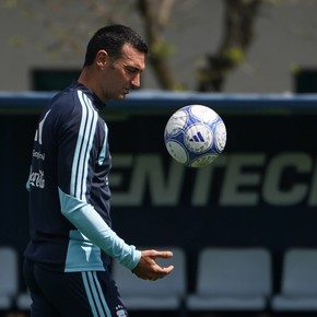Selección: prácticas, habla Scaloni, se define el 11 y viaje a Córdoba