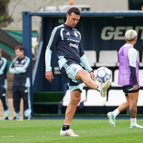 El primer 11 de Scaloni para el arranque de una nueva era en la Selección