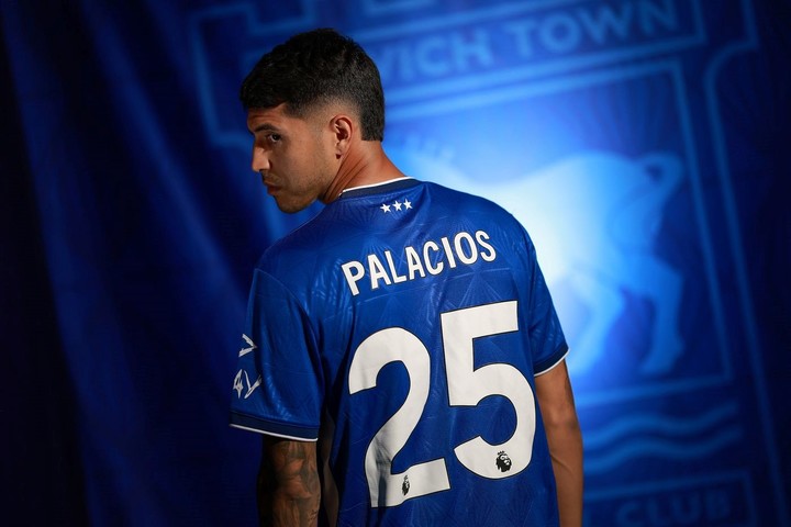 Exequiel Palacios en el Ipswich.
