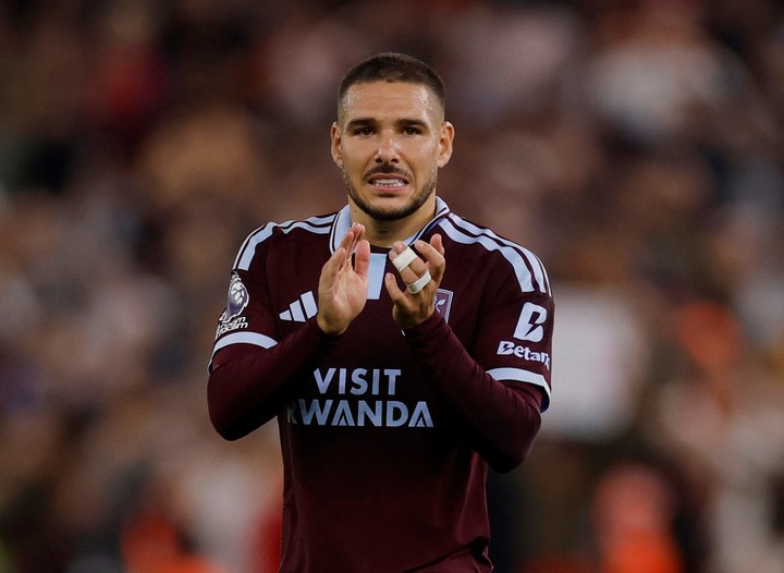 Los Villanos de Emi Buendía vienen de ganar la Europa League y van por más. (REUTERS)