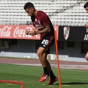 El gesto de un ex River con Martínez Quarta en medio de las críticas: "Te banco siempre"