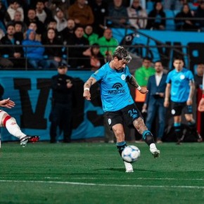 Con un final agónico, Belgrano y Huracán empataron 1-1
