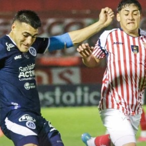 Los Andes fue superior, perdió chances clarísimas y no pudo pasar del cero frente a Acassuso