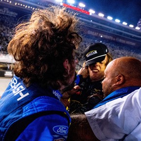 Se agarraron a las piñas en la NASCAR y explicaron por qué: "Lo vi venir y..."
