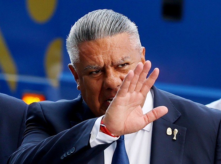 Tapia recorrió el estadio (Reuters).
