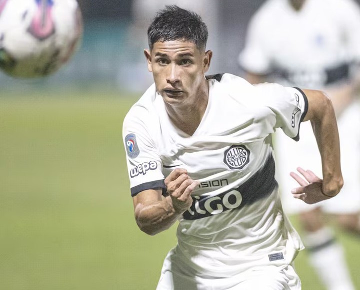Zarza. Prensa Olimpia.
