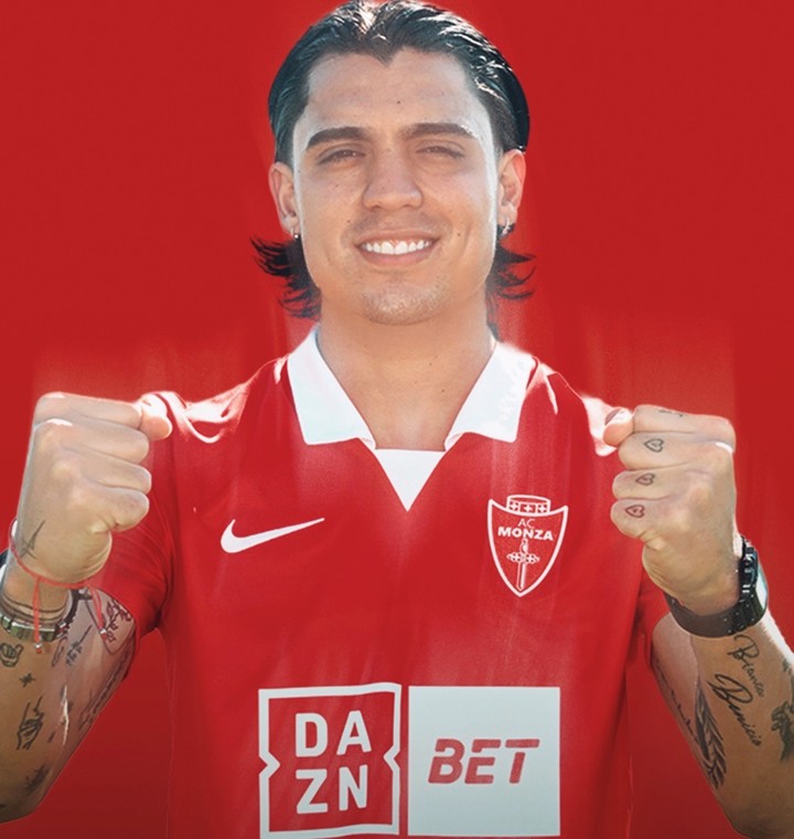 La imagen del Zeballos goleador.