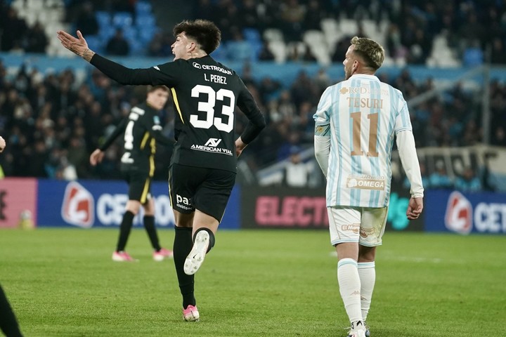 Otro mazazo para la Academia. Foto Maxi Failla - FTP CLARIN BON07717.jpeg Z