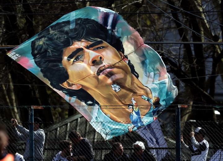 Diego, bandera eterna. (AFP)