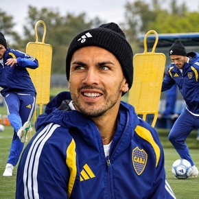 La señal de Paredes sobre su presencia en Brasil: "Me levanté" y pelota en Boca Predio