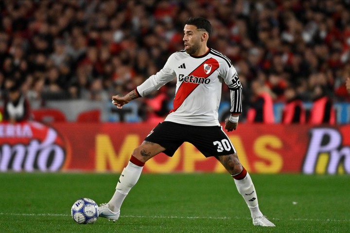 Otamendi en el Monumental. (Foto: prensa River).