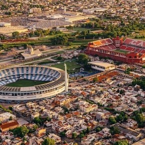 Racing e Independiente juegan un clásico a todo o nada: crisis, urgencias y un Cilindro que será una caldera