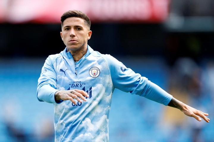 Enzo Fernández, en la entrada en calor del Manchester City (Reuters / archivo).