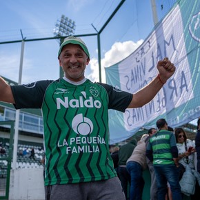 Insólito: a Sarmiento le autorizaron público dos horas antes del partido