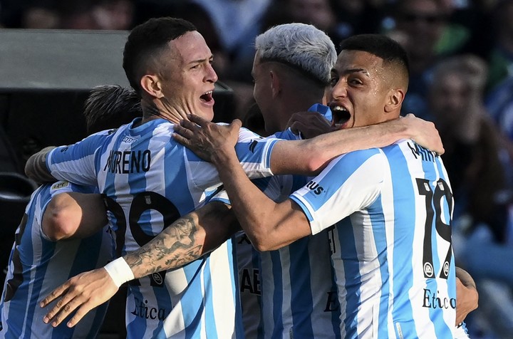 Lolo pasó muy buenos momentos en Racing. (Photo by Luis ROBAYO / AFP)