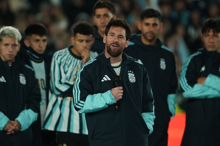 Messi en su despedida (Foto:Juano Tesone). 