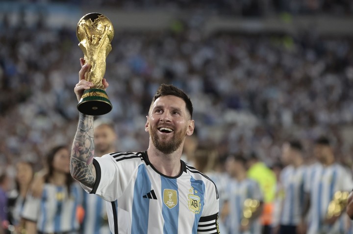 Decidió volver y ganó todo. (EFE/Juan Ignacio Roncoroni)