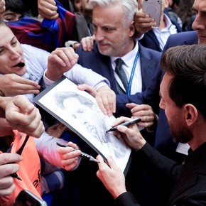 Una revolución: Messi ya está en Oviedo para recibir el Premio Princesa de Asturias